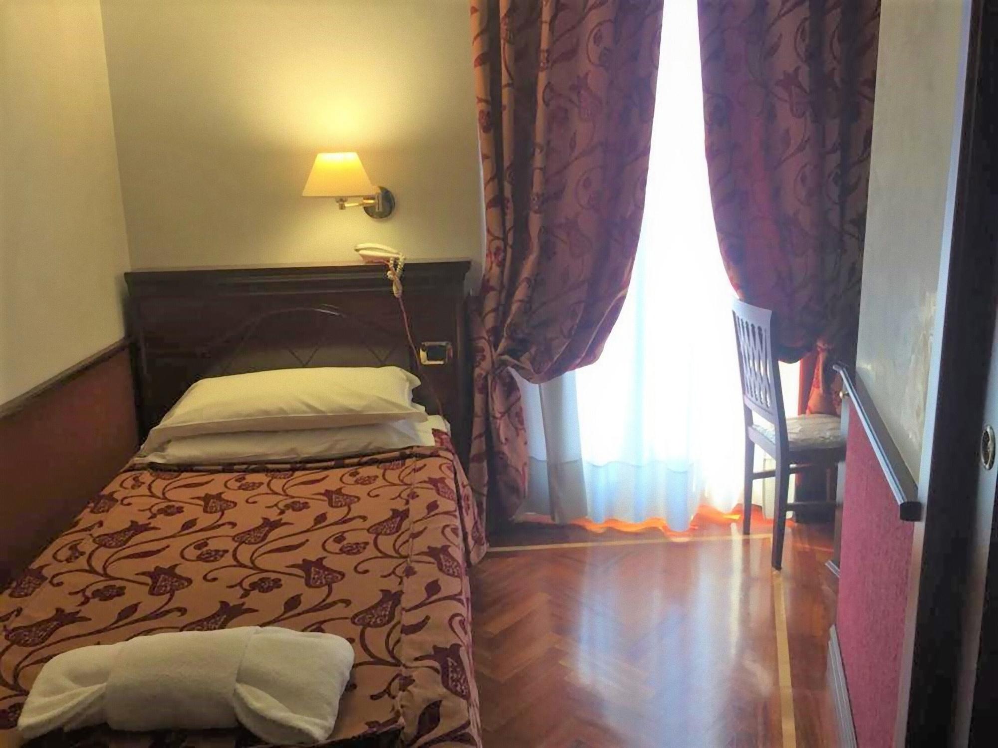Hotel Best Roma Exterior photo